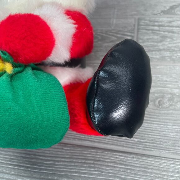 Vintage 1980s Fun Farm Santa Claus Plush Stuffed Christmas Holiday Toy Rare - Picture 8 of 12